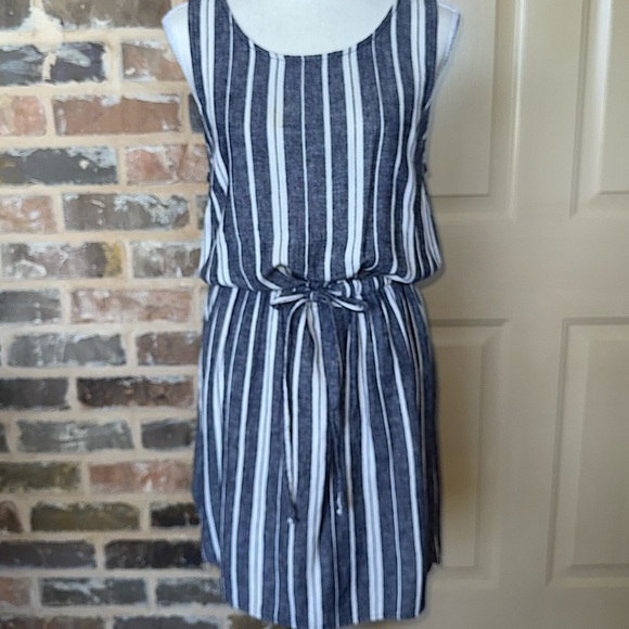 Old Navy Blue White Stripe Linen Blend Mini Dress Cinch Waist Drawstring Tie SzM - Picture 9 of 10